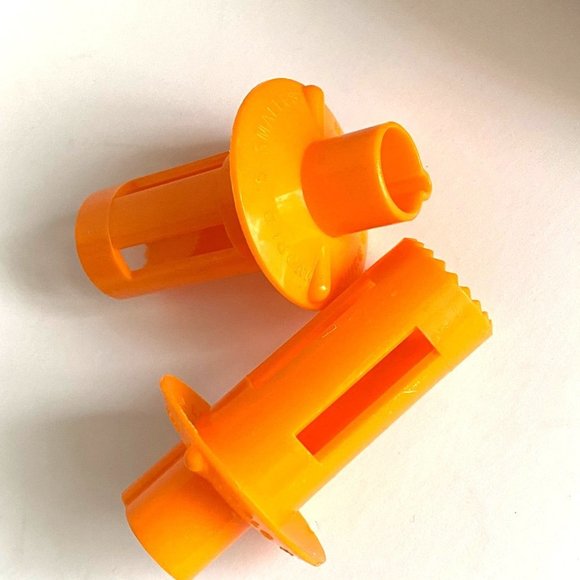 2 Worlds Smallest Juice Extractor Plastic Kitchen Tool Orange Gadget set - Picture 2 of 5